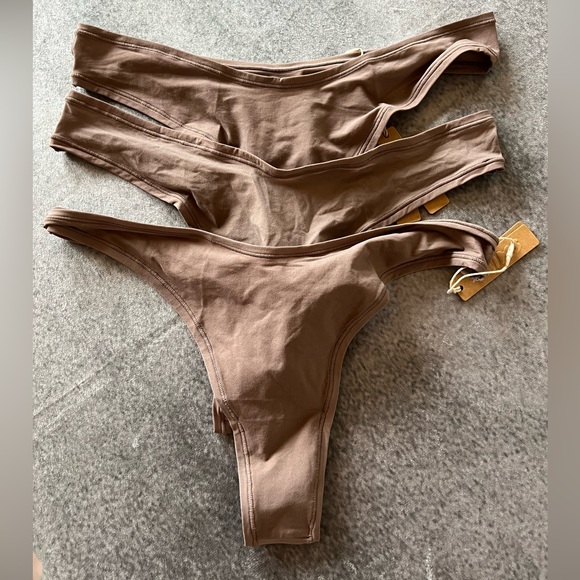 SKIMS Other - NEW! SKIMS Fits Everybody Dipped Front Thongs 3 Pairs